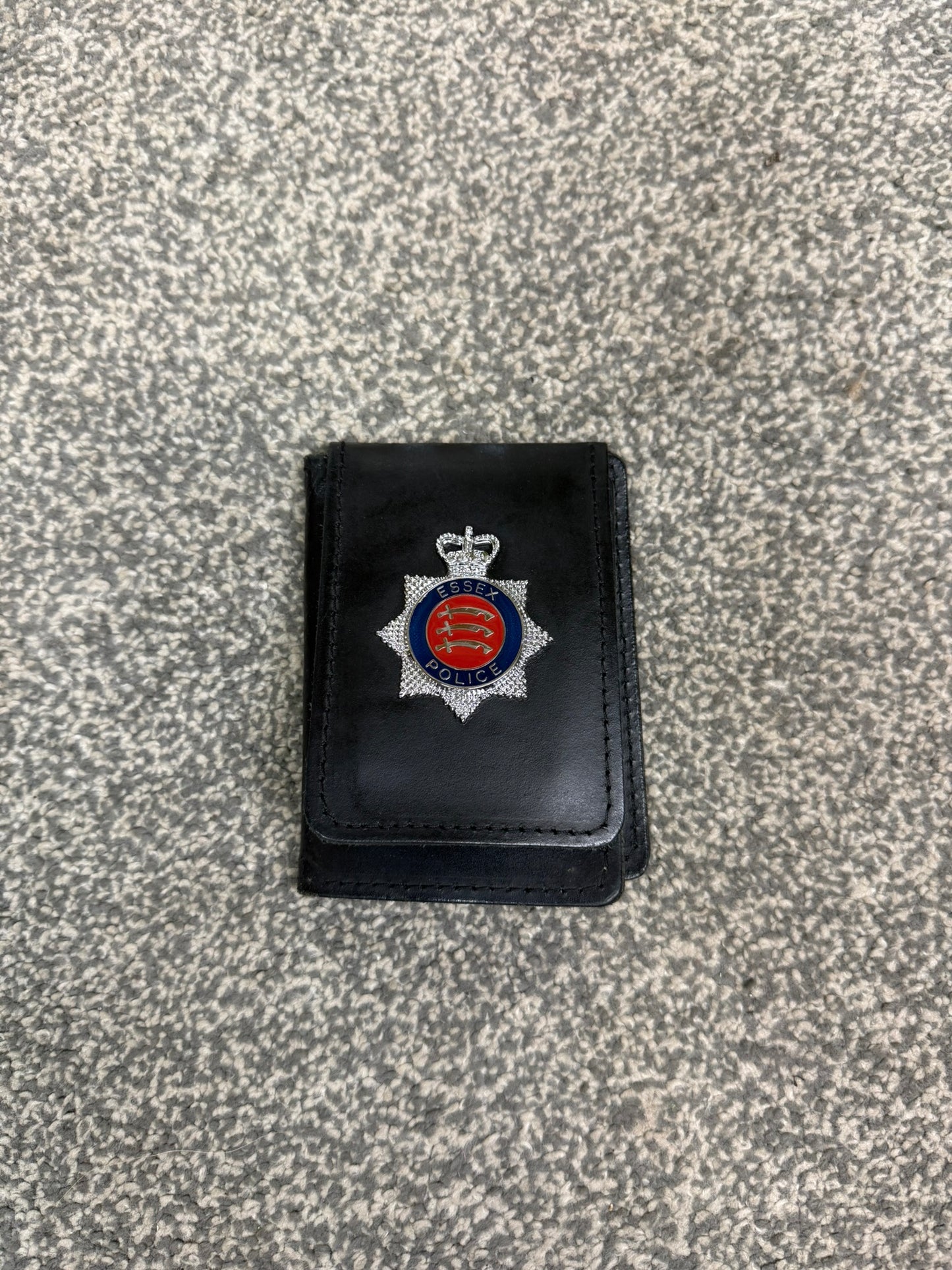 Obsolete Ex Essex Police Warrant Card Leather Holder Wallet Collector Display