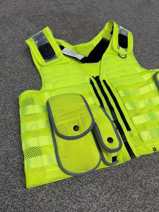 Safariland Hi-Vis MOLLE Vest & Pouches Tactical Utility Security Vest Ex Police - MED