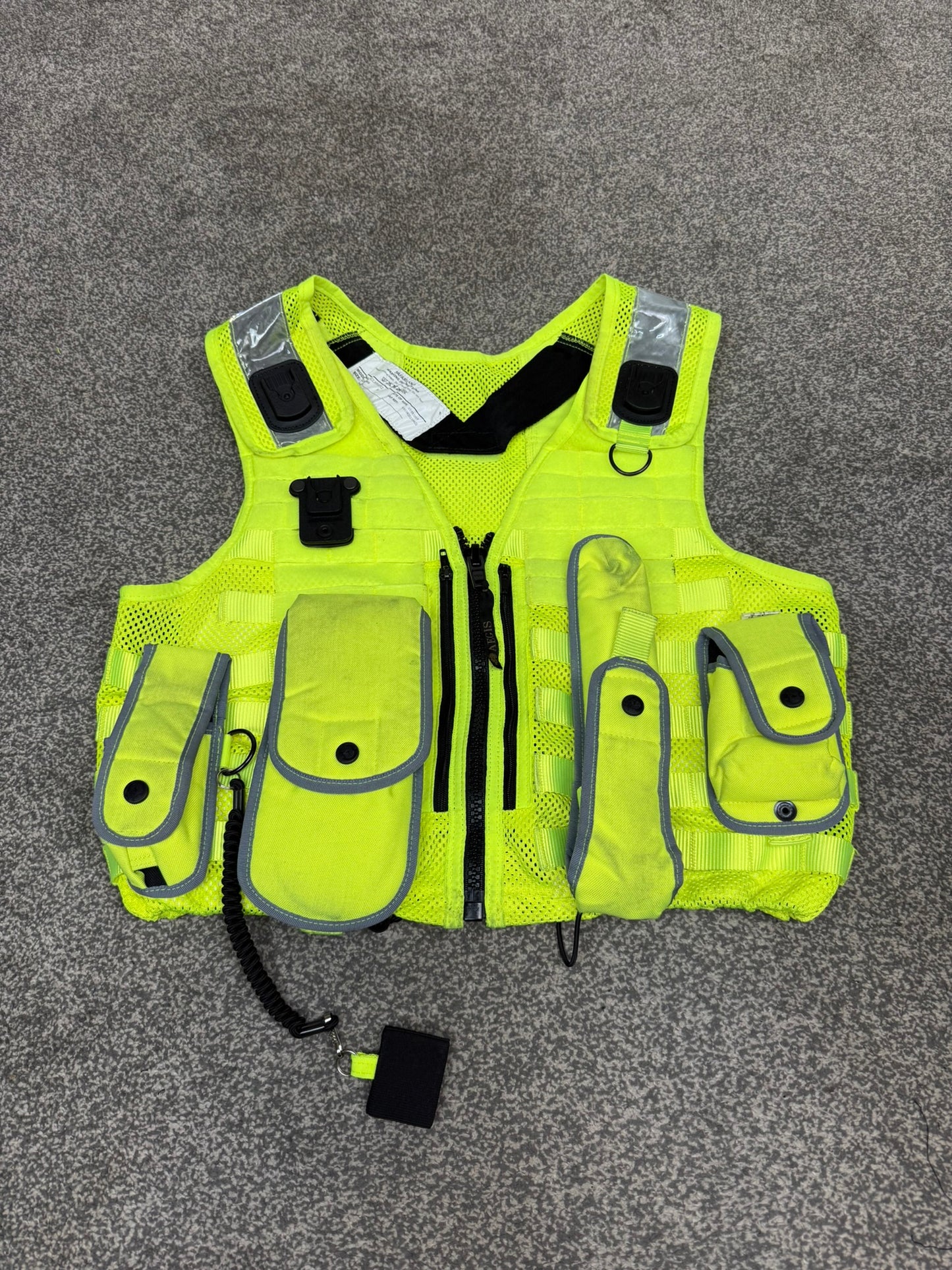 Safariland Hi-Vis MOLLE Vest & Pouches Tactical Utility Security Vest Ex Police - MED