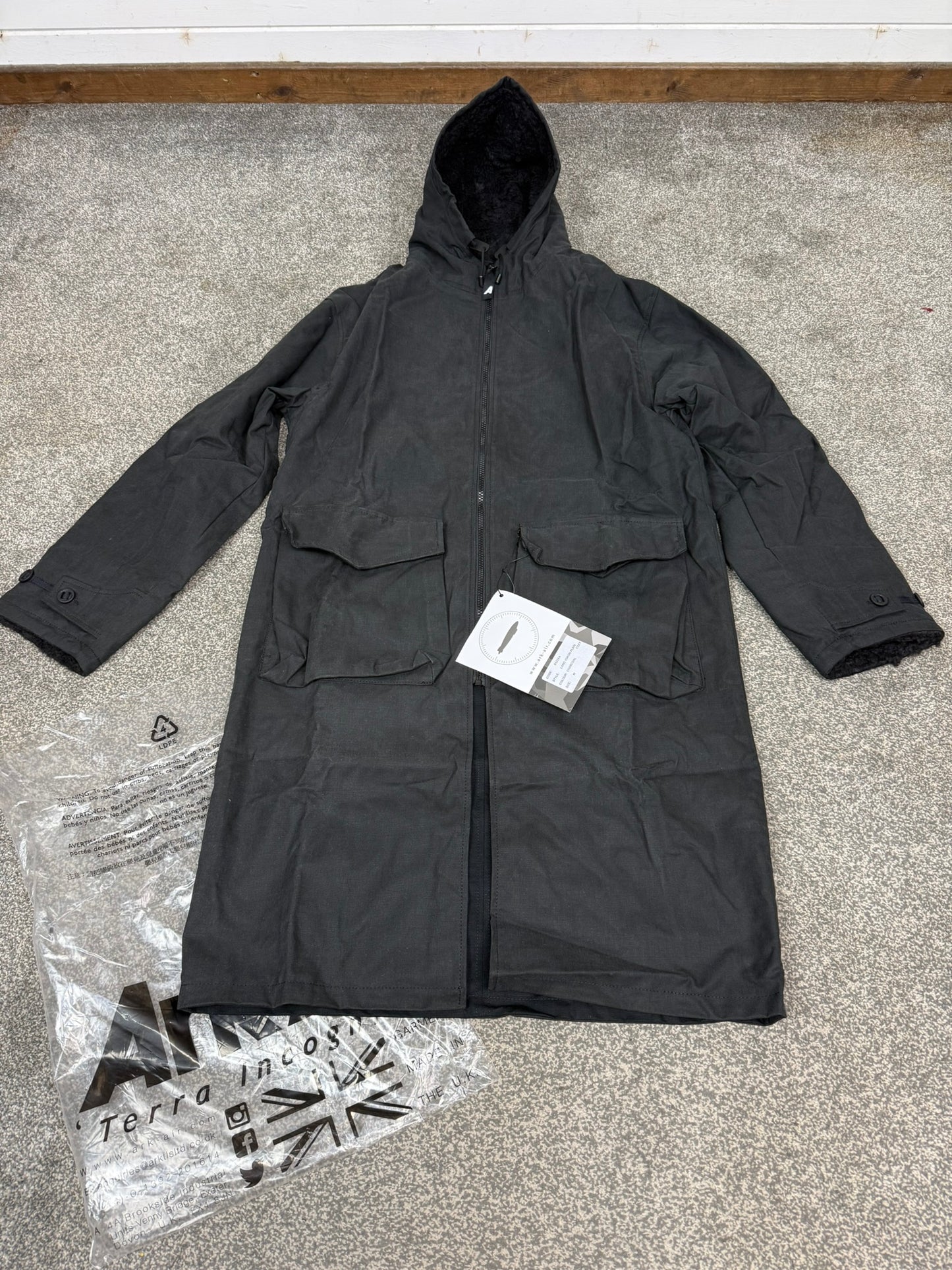 NEW ArkAir Arktis B522AA Yukon Long Parka Coat Cold Weather Black - Medium