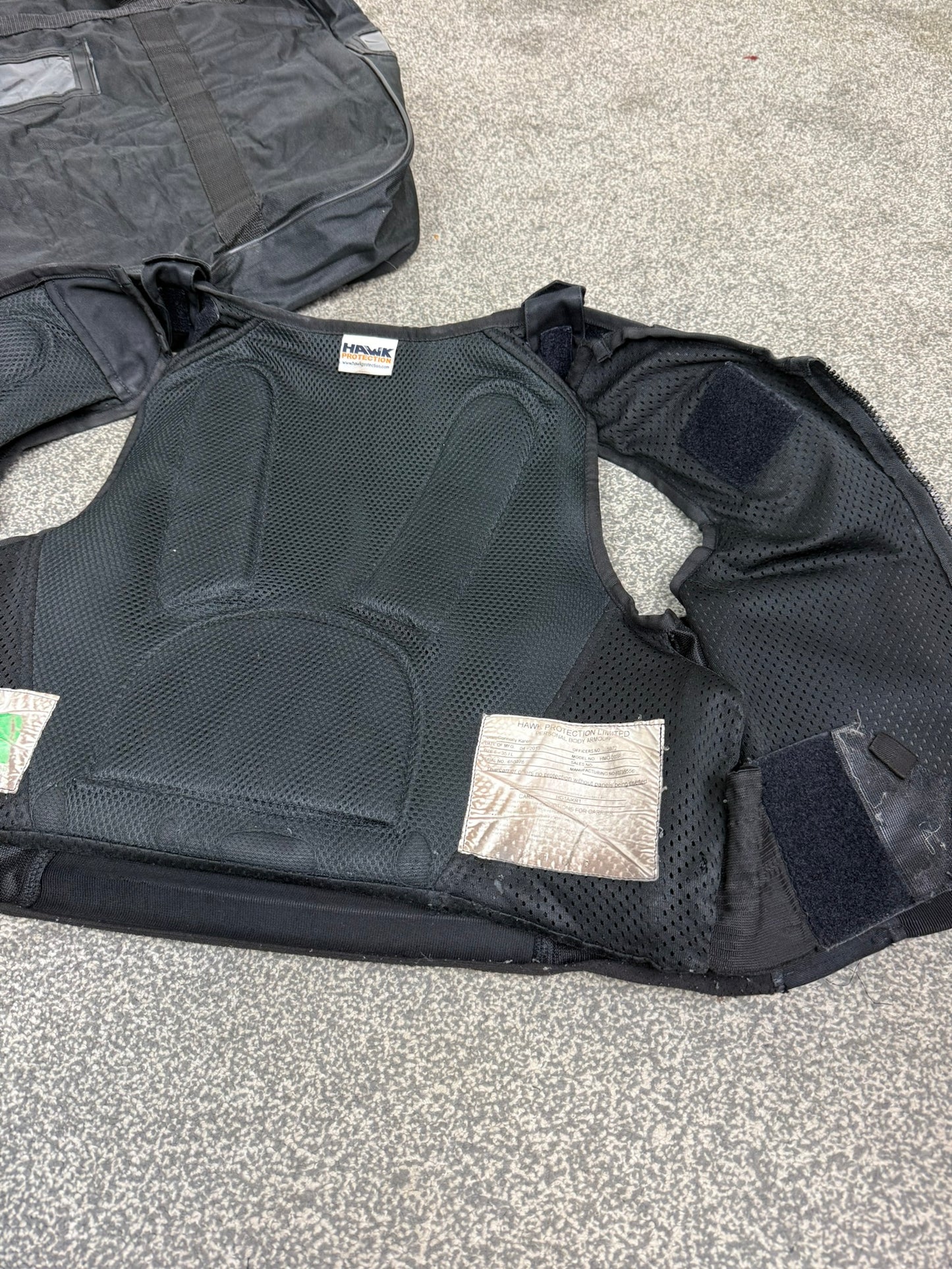 Ex Police Black Hawk Body Armour Vest & Bag Anti Stab & Ballistic HG1A & KR1 Security - MEDIUM