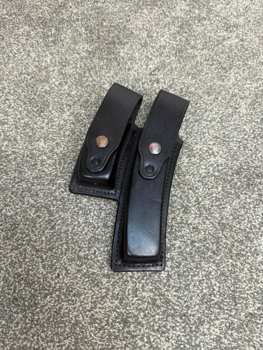 Ex Police H&K MP5 Double Mag Leather Belt Pouch Airsoft Display