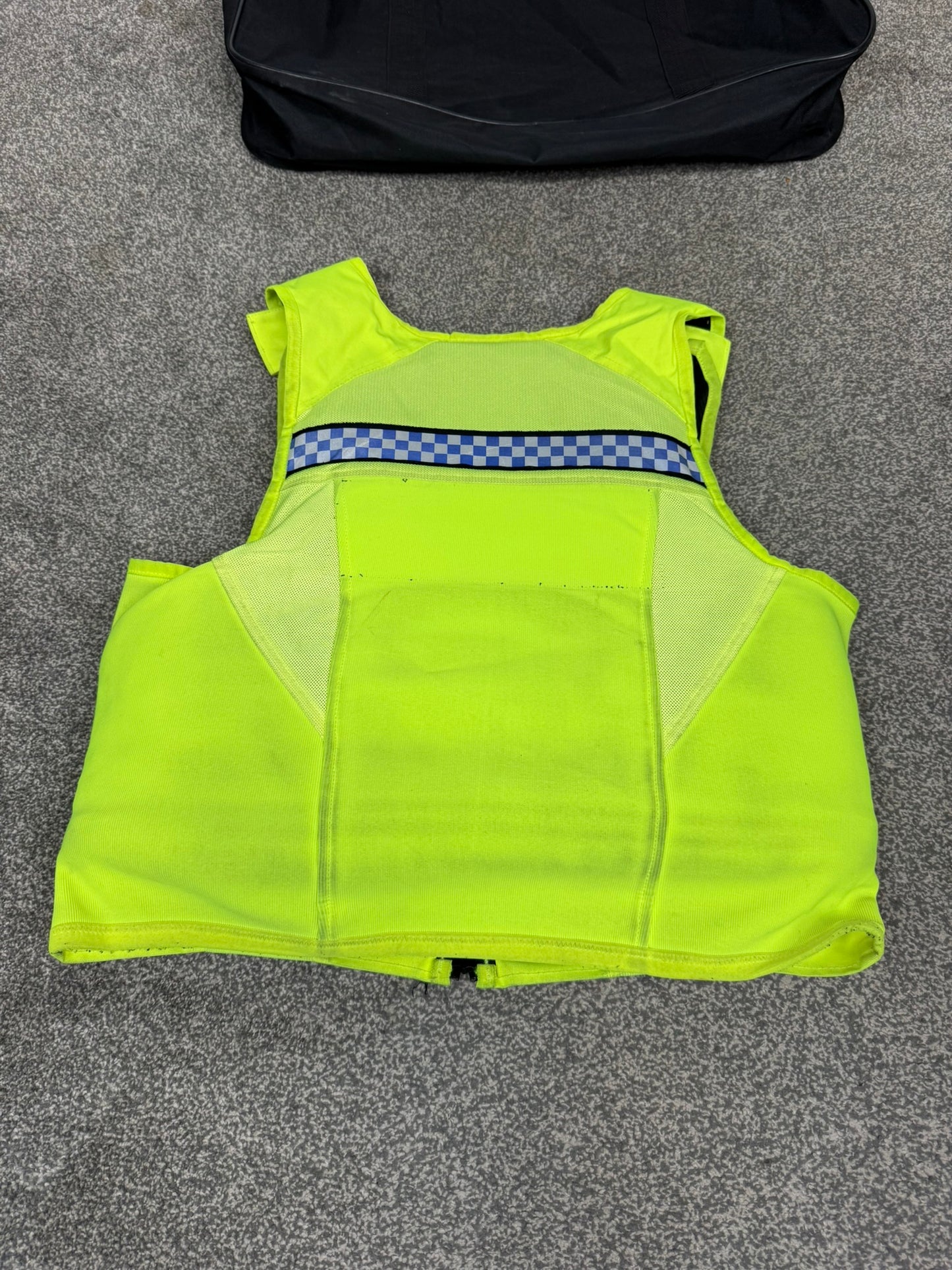 Ex Police Cooneen Body Armour Vest & Bag Anti Stab & Ballistic HG1A & KR1 - LARGE