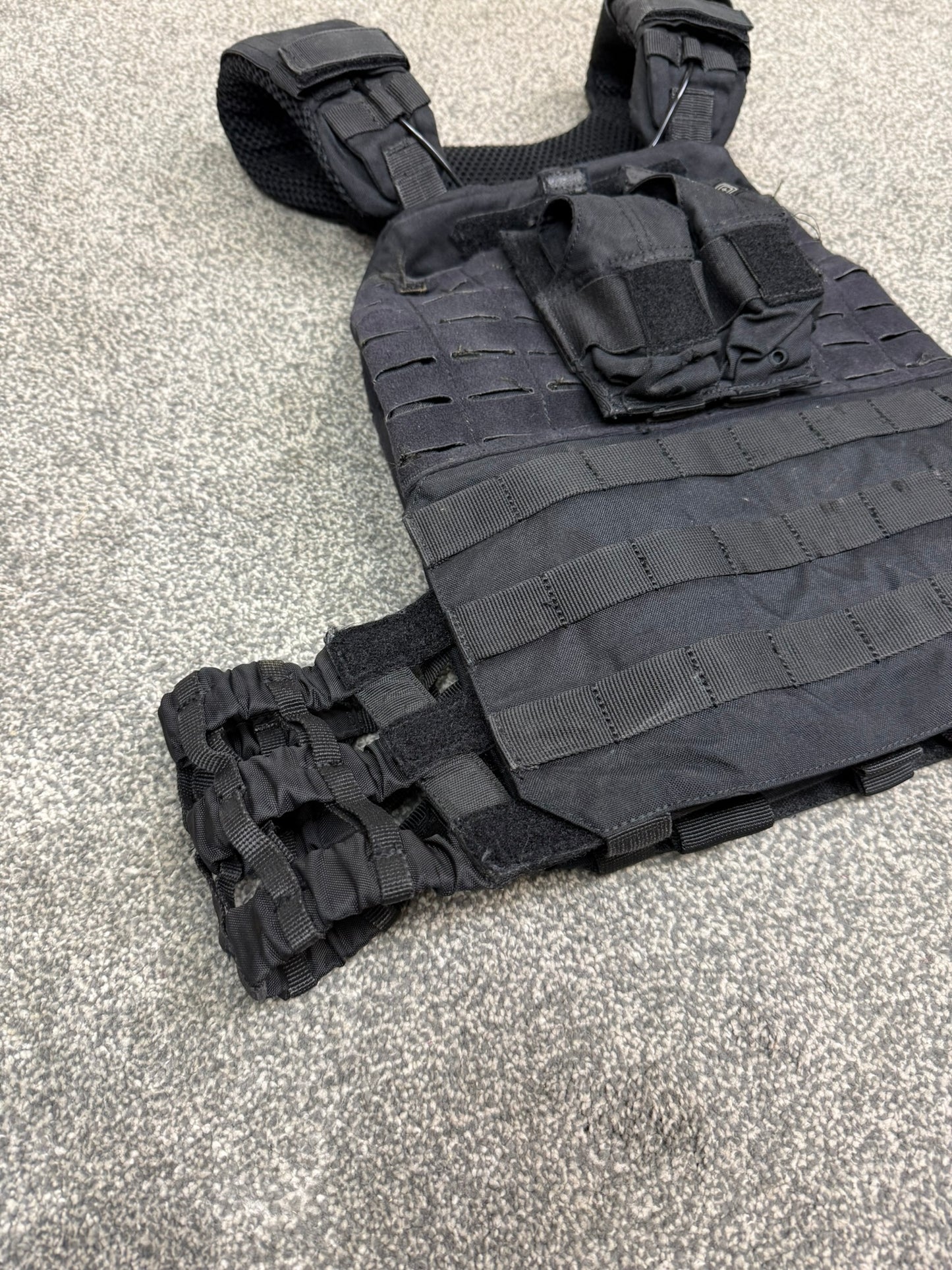 5.11 TacTec MOLLE Plate Carrier Vest Black Security Patrol Airsoft