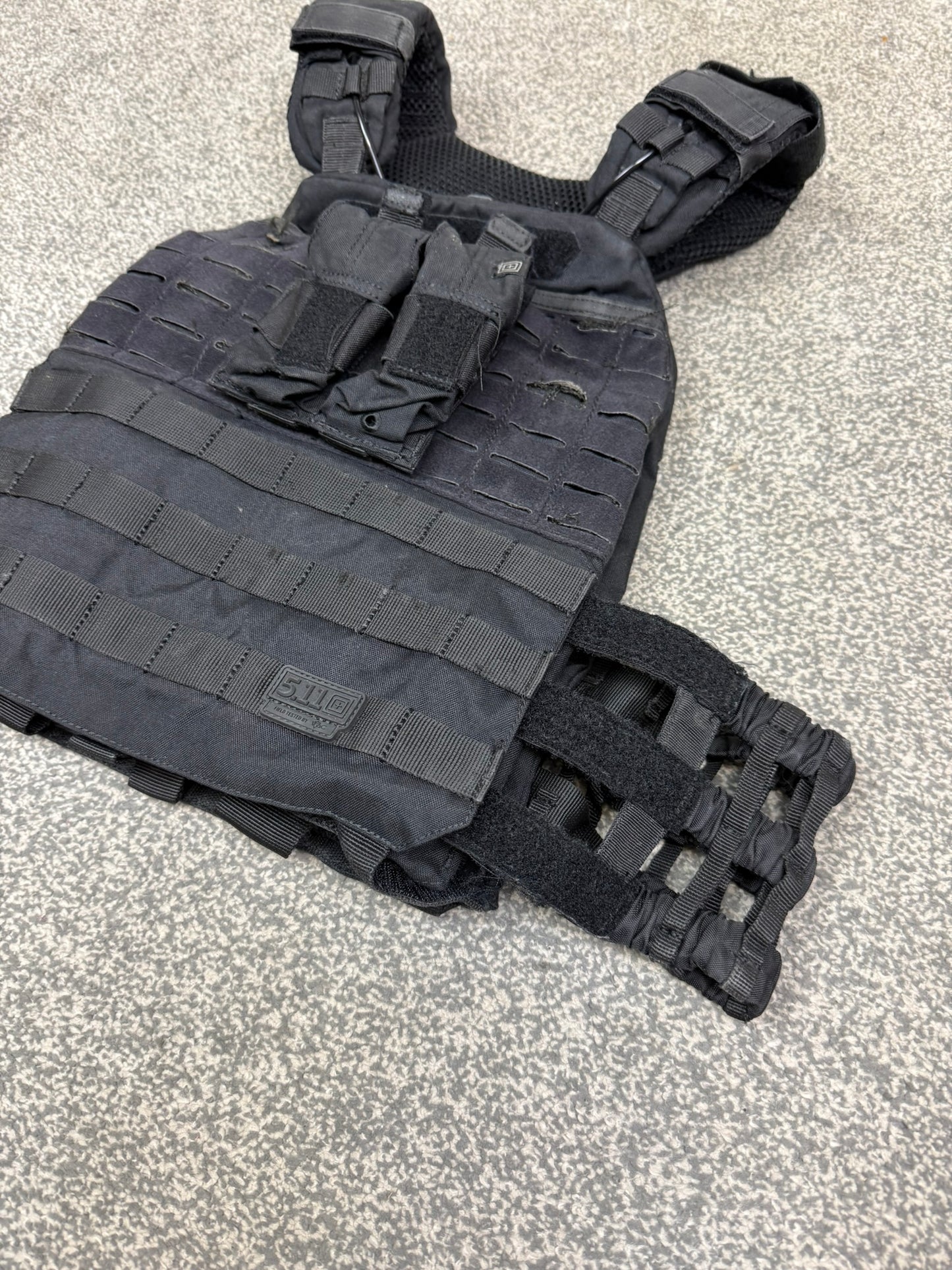 5.11 TacTec MOLLE Plate Carrier Vest Black Security Patrol Airsoft