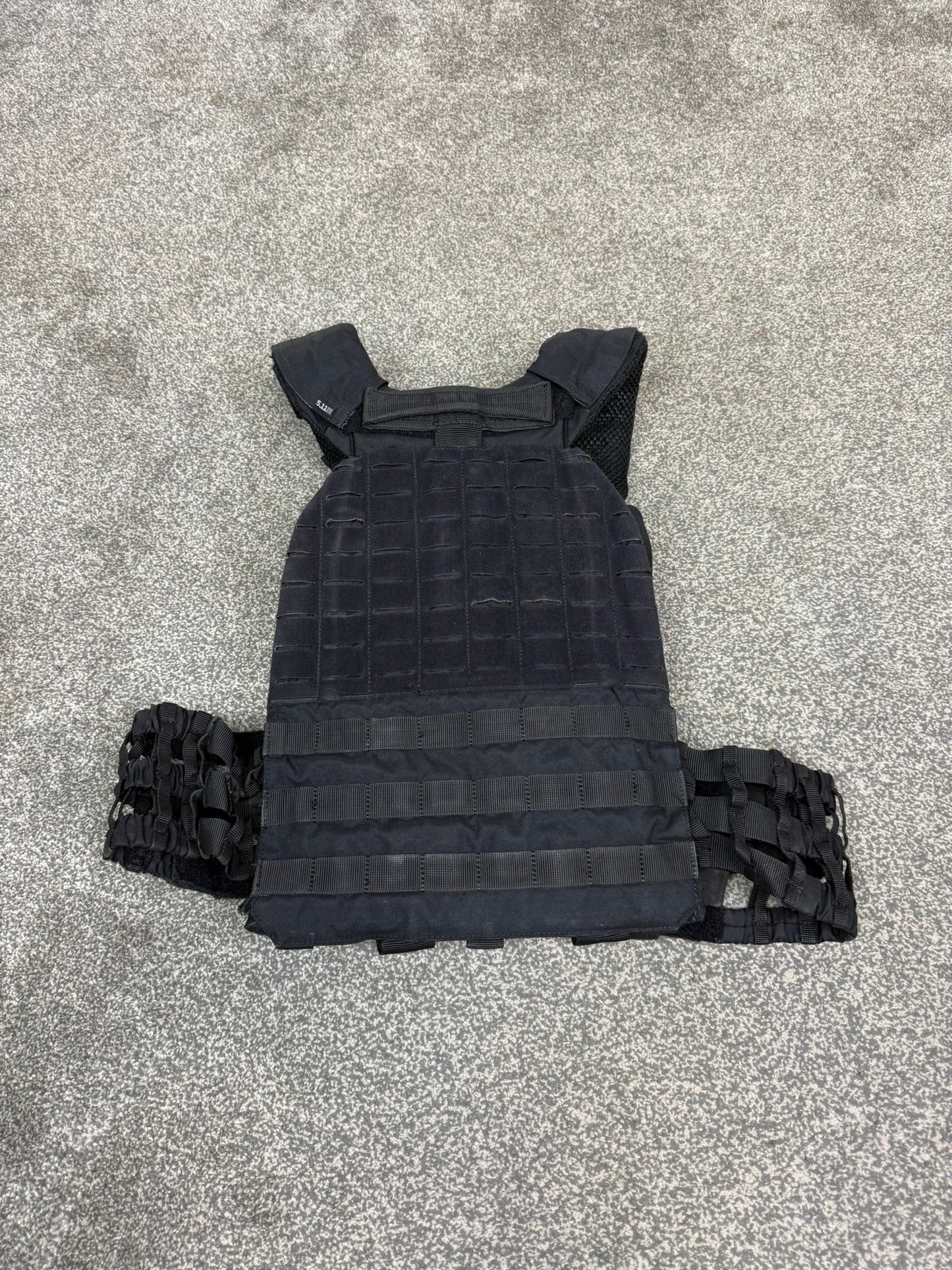 5.11 TacTec MOLLE Plate Carrier Vest Black Security Patrol Airsoft