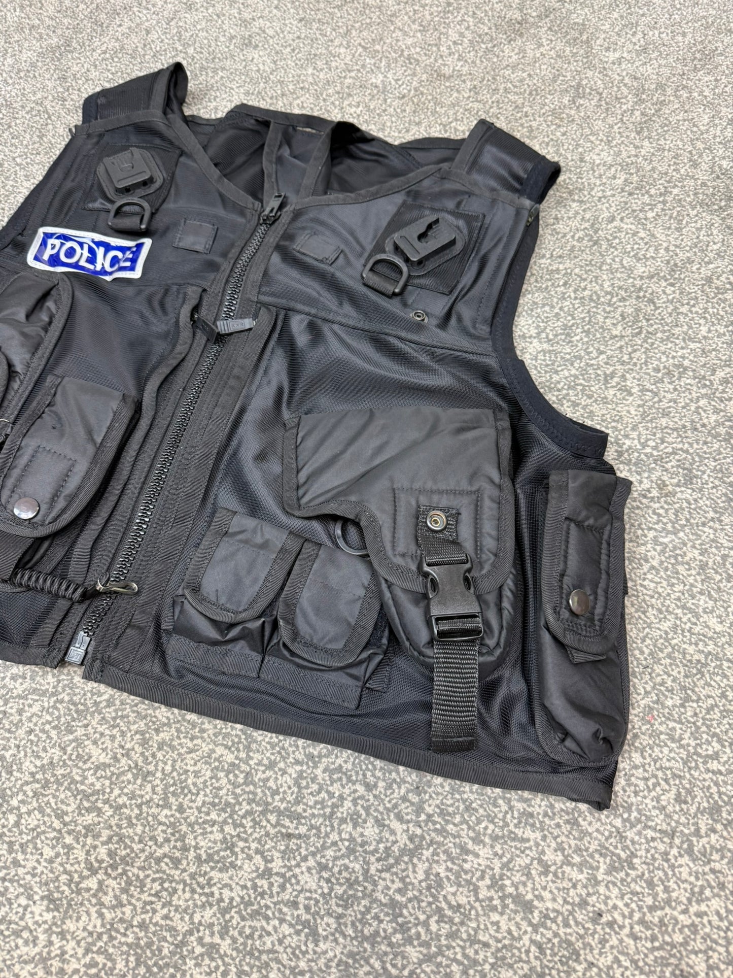 Ex Police Black Tactical Utility Vest Firearms Taser BADGED - X Large