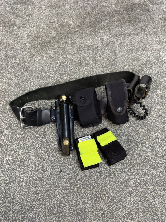 Ex Police Leather Belt & Pouches Fast Strap 40" Waist Security Patrol Belt