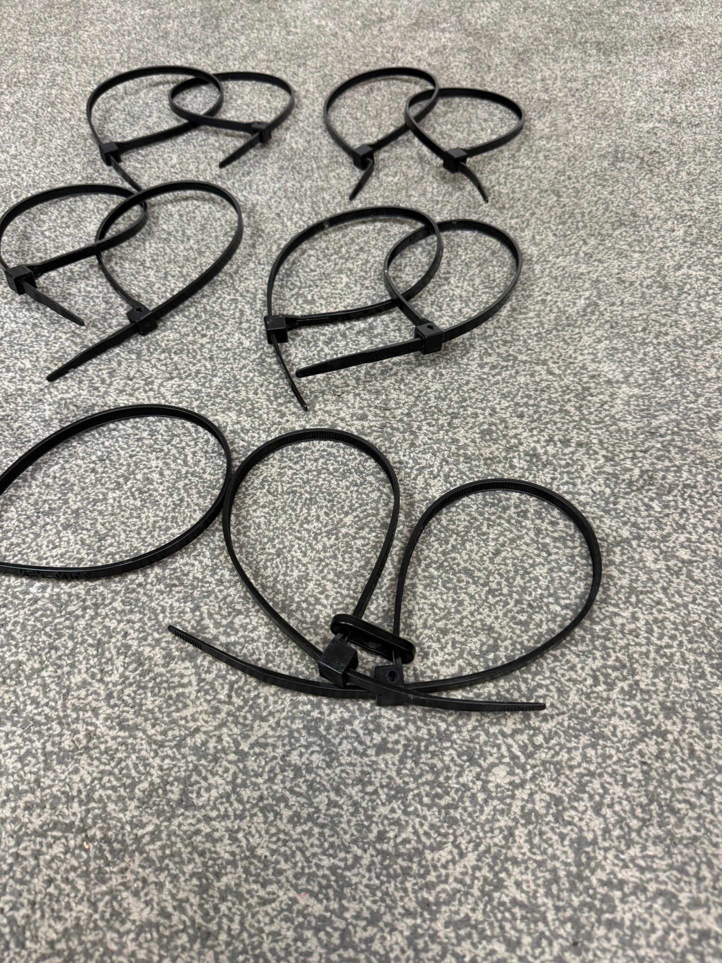 Ex Police Plastic Tactical Handcuffs Reusable Flexi Cuffs Key-Cuff x6 JOB LOT
