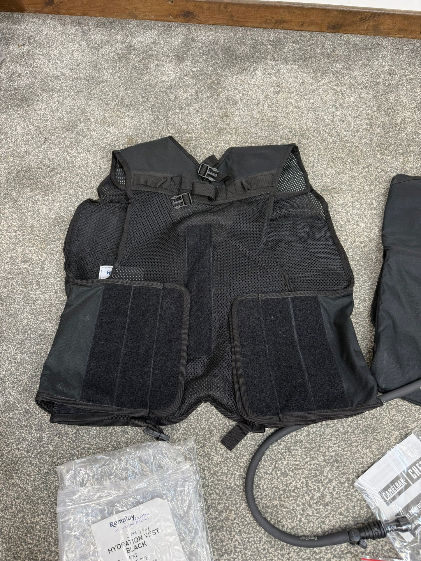 Remploy Frontline Hydration Vest Camelbak 3L CBRN & Mask Adapter MK2 Airsoft Police