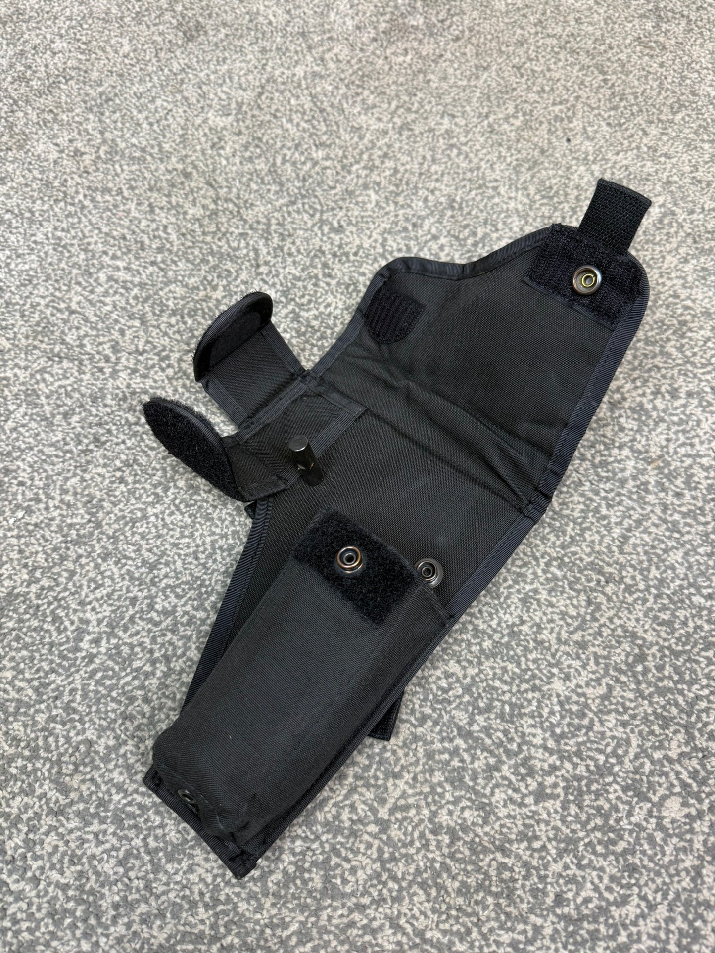 Ex Police Mehler Tactical MOLLE Taser X26 Holster Pouch Vest Attachment Airsoft