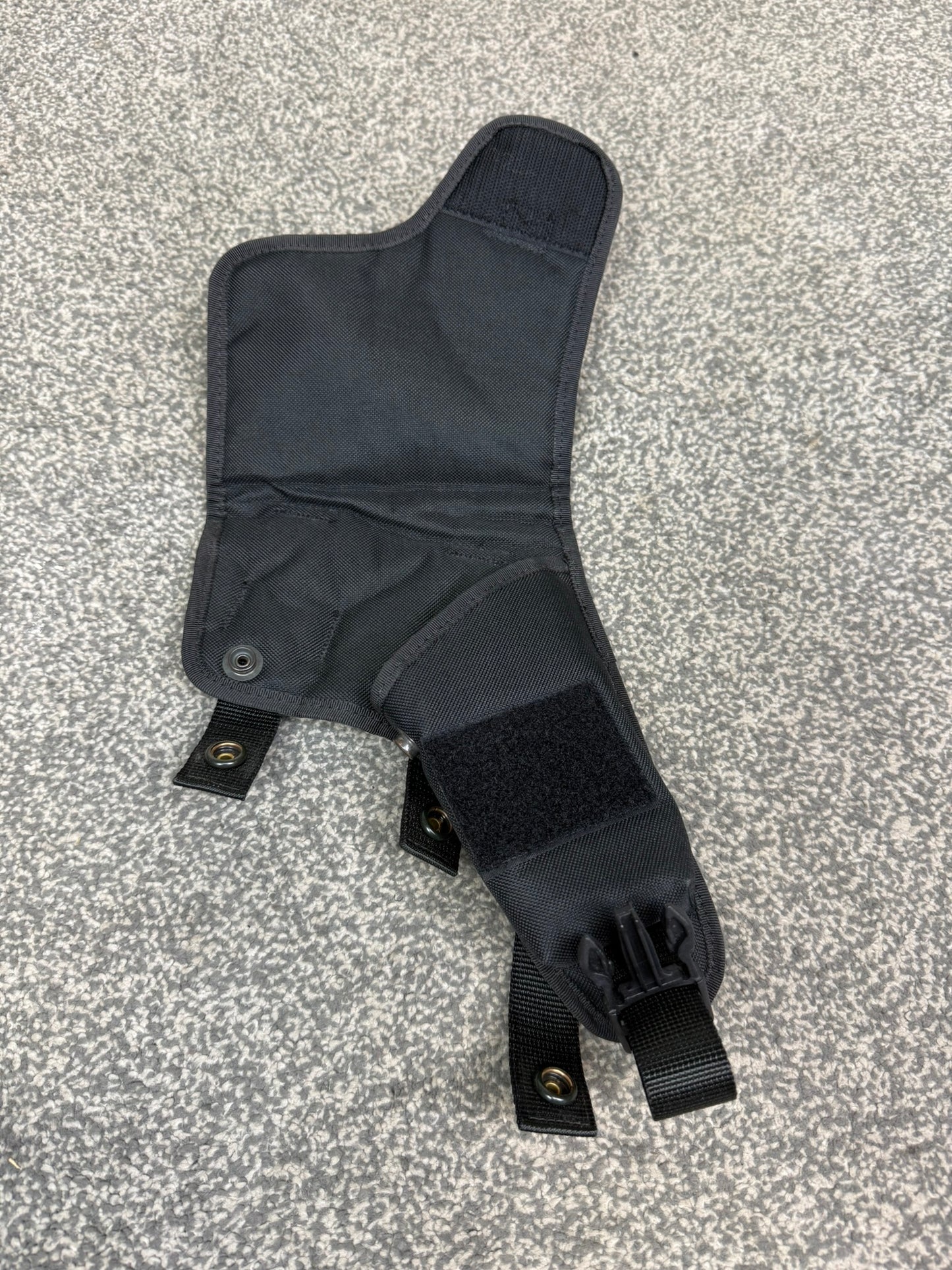 Ex Police Aegis Safariland Molle Taser X26 Holster Pouch Vest Attachment Airsoft