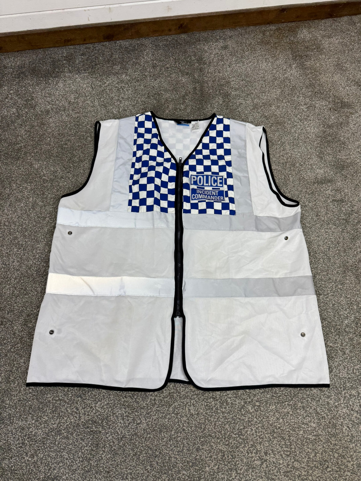 Ex Sture Ex Police Incident Commander White Vest Tabard Film TV Collector Displ ...