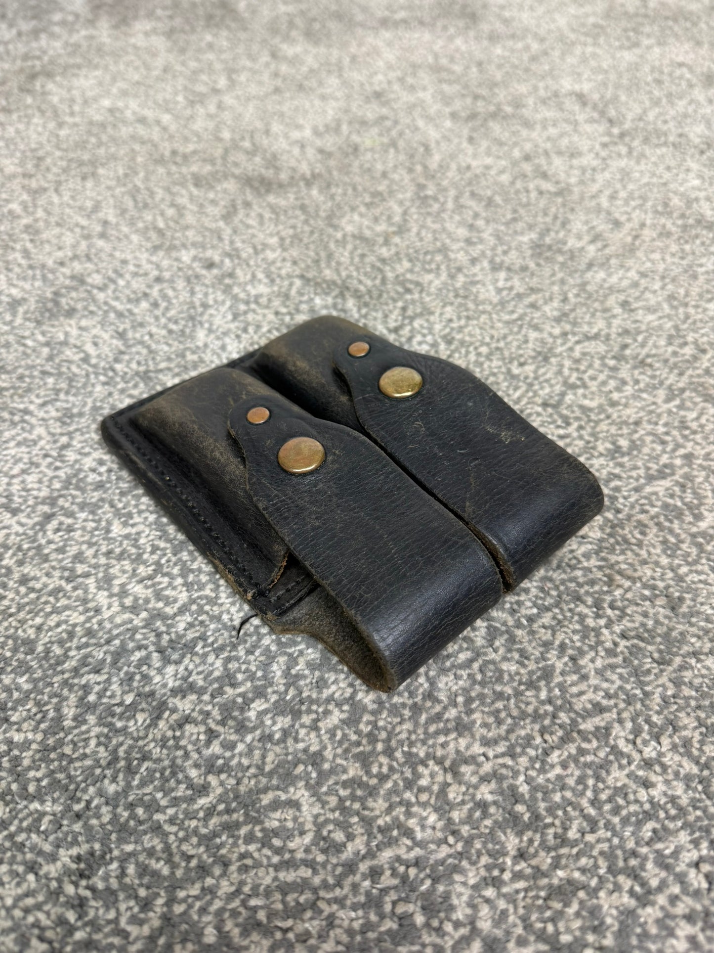 Ex Police PWL Glock Double Mag Leather Belt Pouch Airsoft Display
