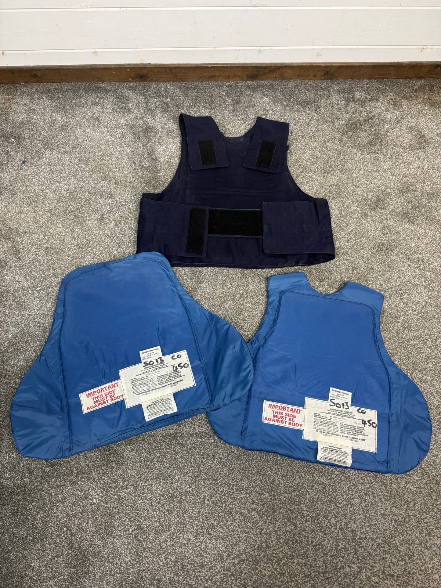 Ex Metropolitan Police Body Armour Vest With Panels Vintage 1988 Issue Collector Display