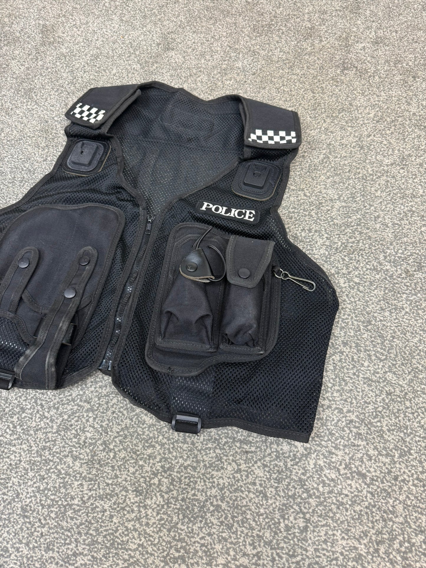 Ex Police Protec Tactical Utility Black Vest BADGED - Medium Film TV Uniform