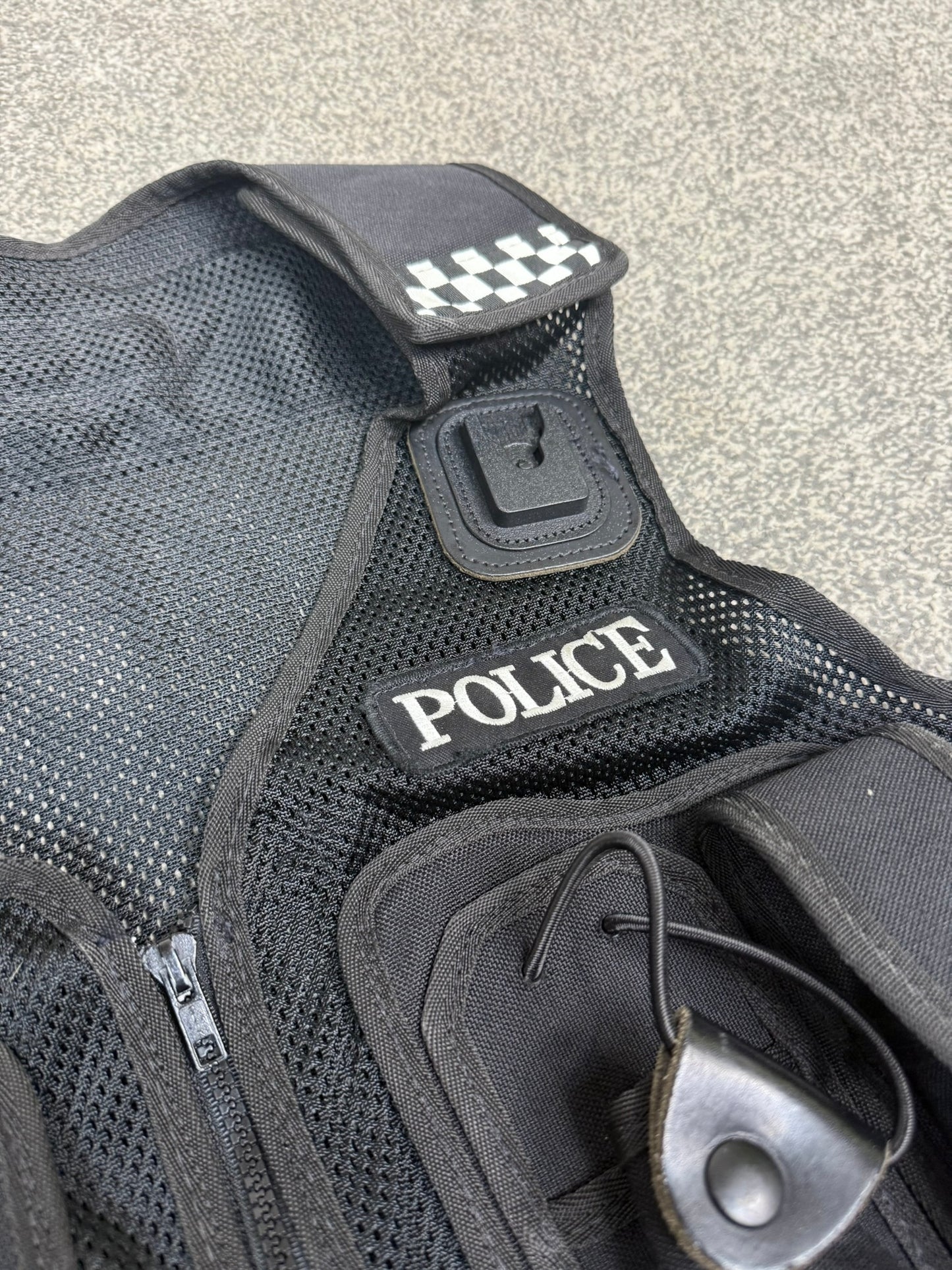 Ex Police Protec Tactical Utility Black Vest BADGED - Medium Film TV Uniform