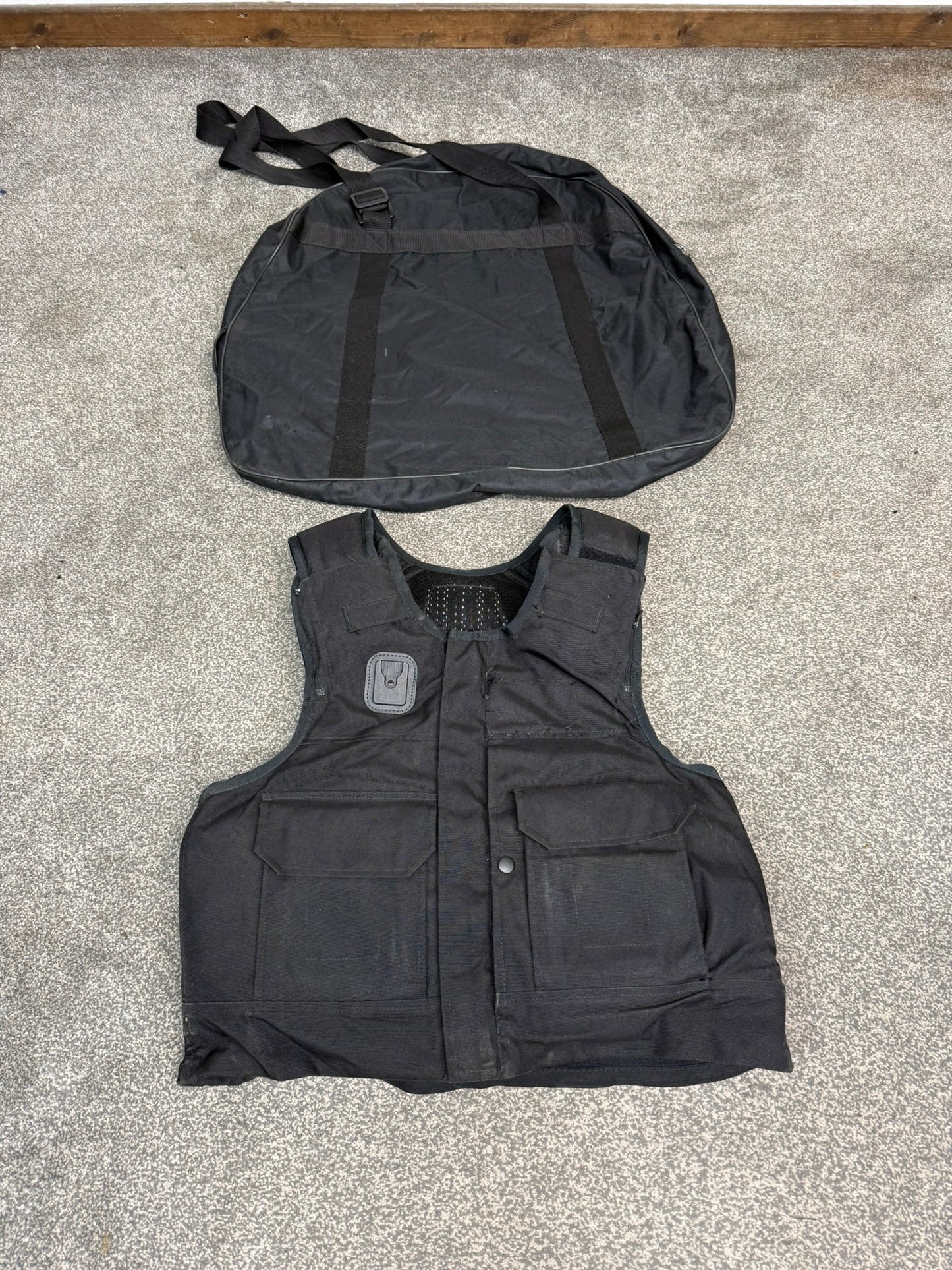 Ex Police Aegis Body Armour Vest MEDIUM Anti Stab & Ballistic HG1 & KR2