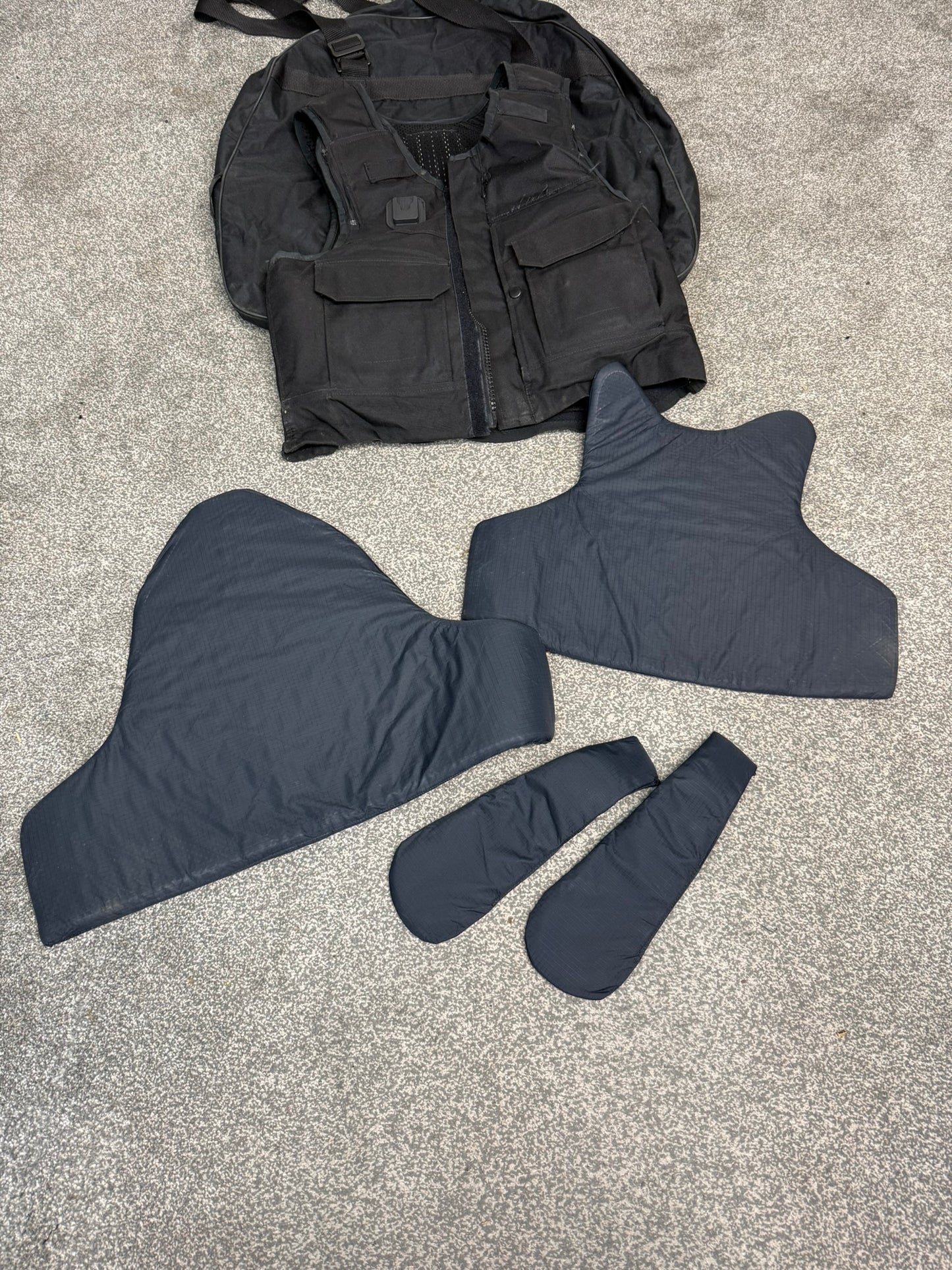 Ex Police Aegis Body Armour Vest MEDIUM Anti Stab & Ballistic HG1 & KR2