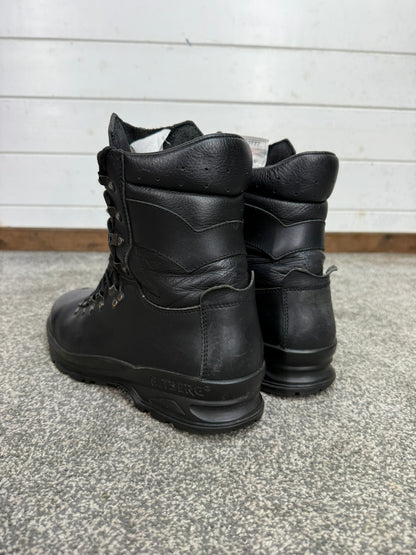 Altberg Peacekeeper P3 VS Black Leather Waterproof Combat Boots Size UK 9