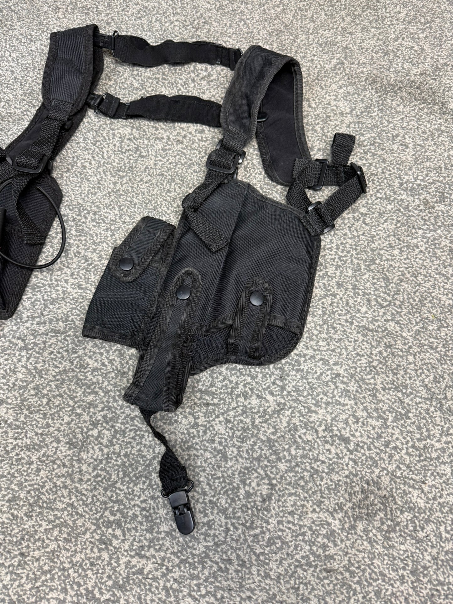 Ex Police Covert Shoulder Harness Security Close Protection Radio Cuff Baton CS Pouches