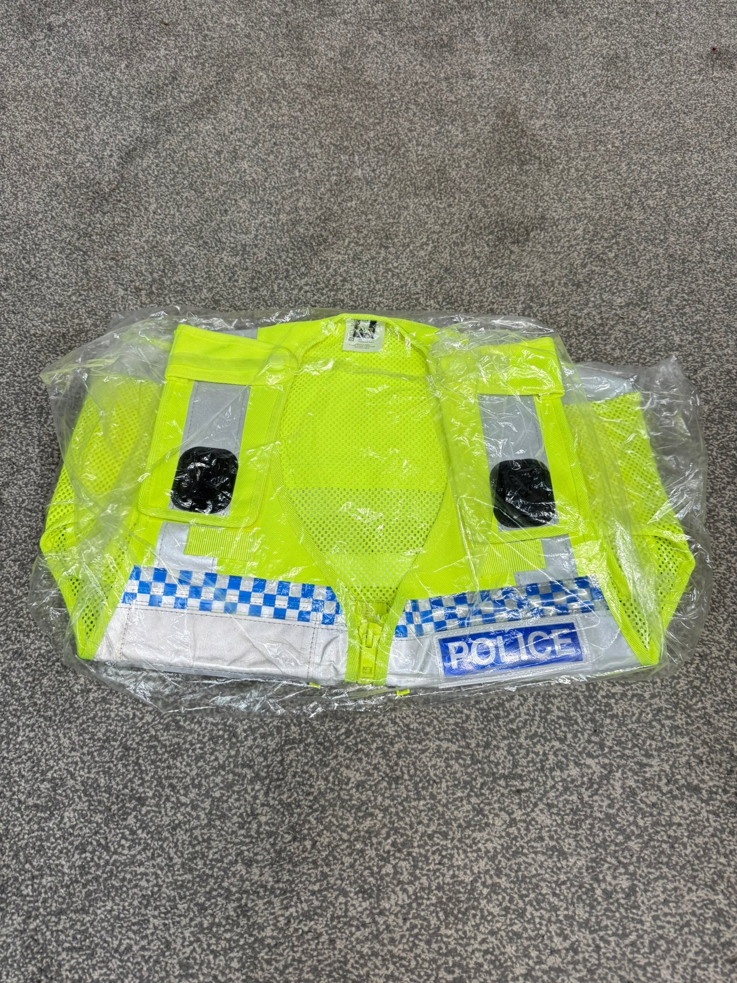 NEW Police Protec Utility Tactical Vest Badged MEDIUM - Collector Display Film / TV Uniform