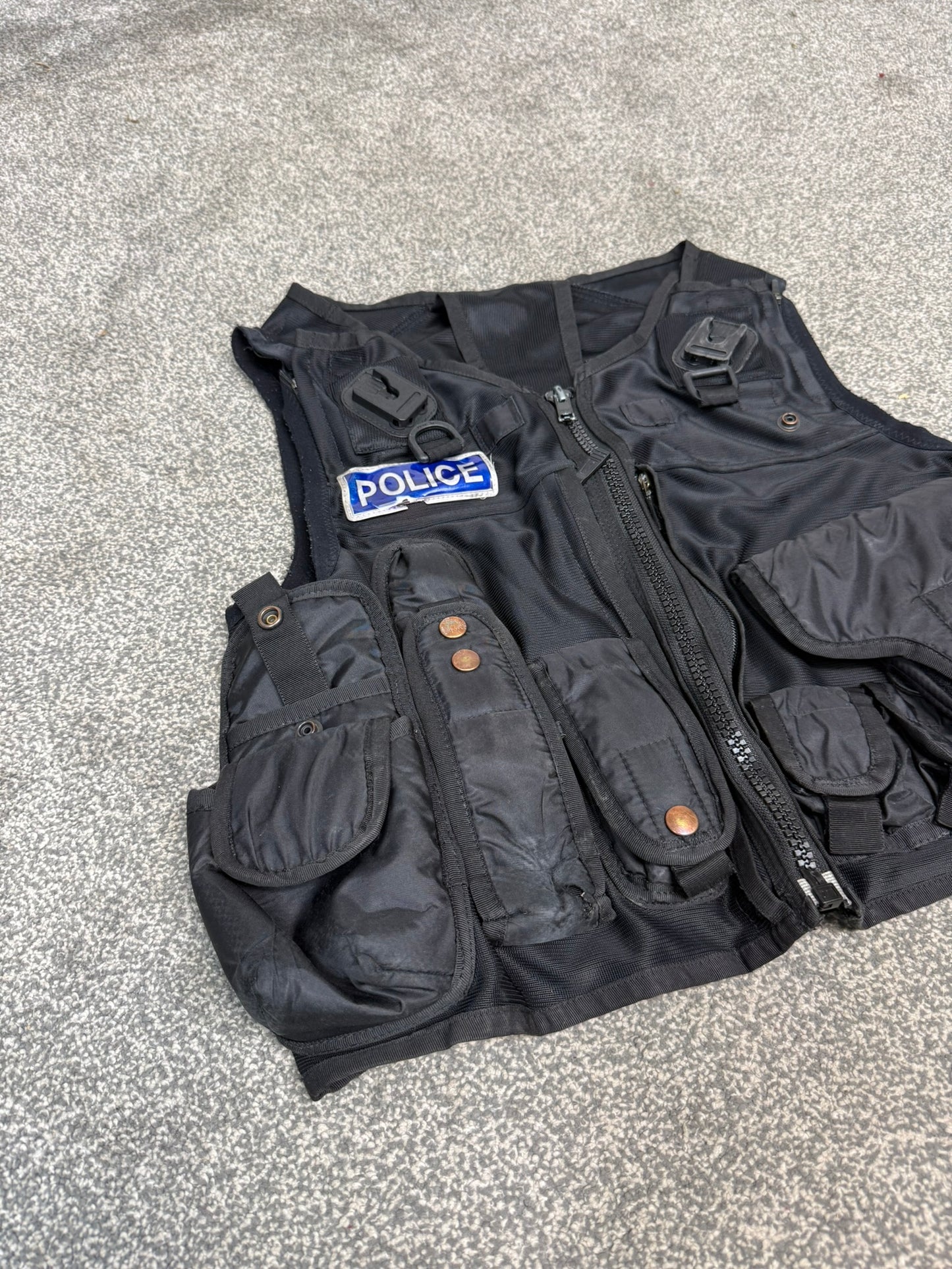 Ex Police Black Tactical Utility Firearms Taser Vest BADGED - MEDIUM