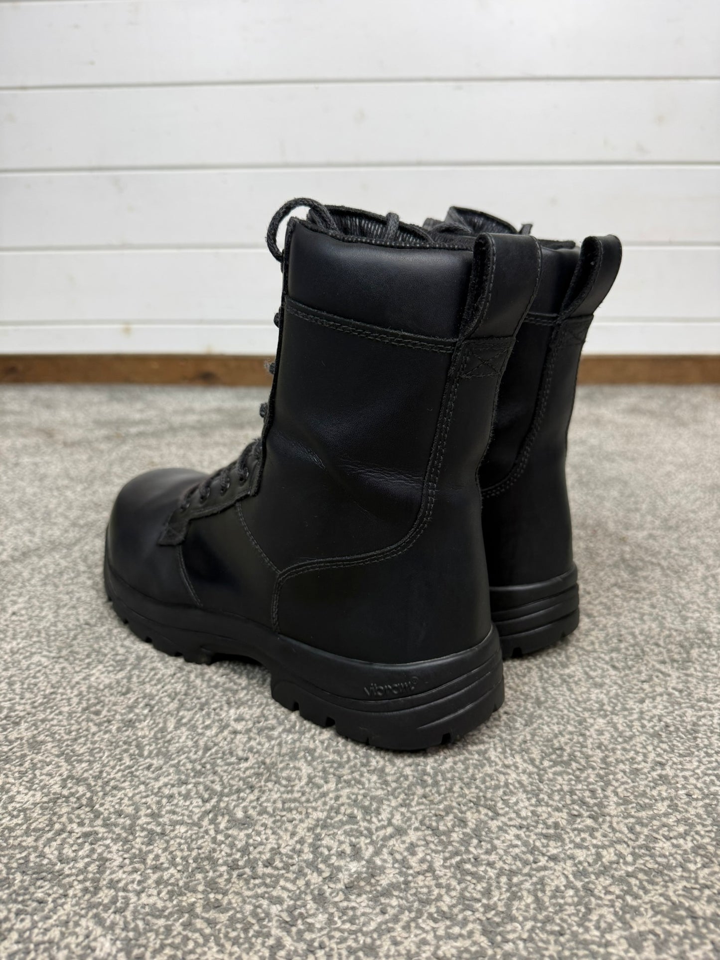 Magnum Elite Shield Met Black Waterproof Leather Combat Boots UK 9.5 Ex Police Security Work