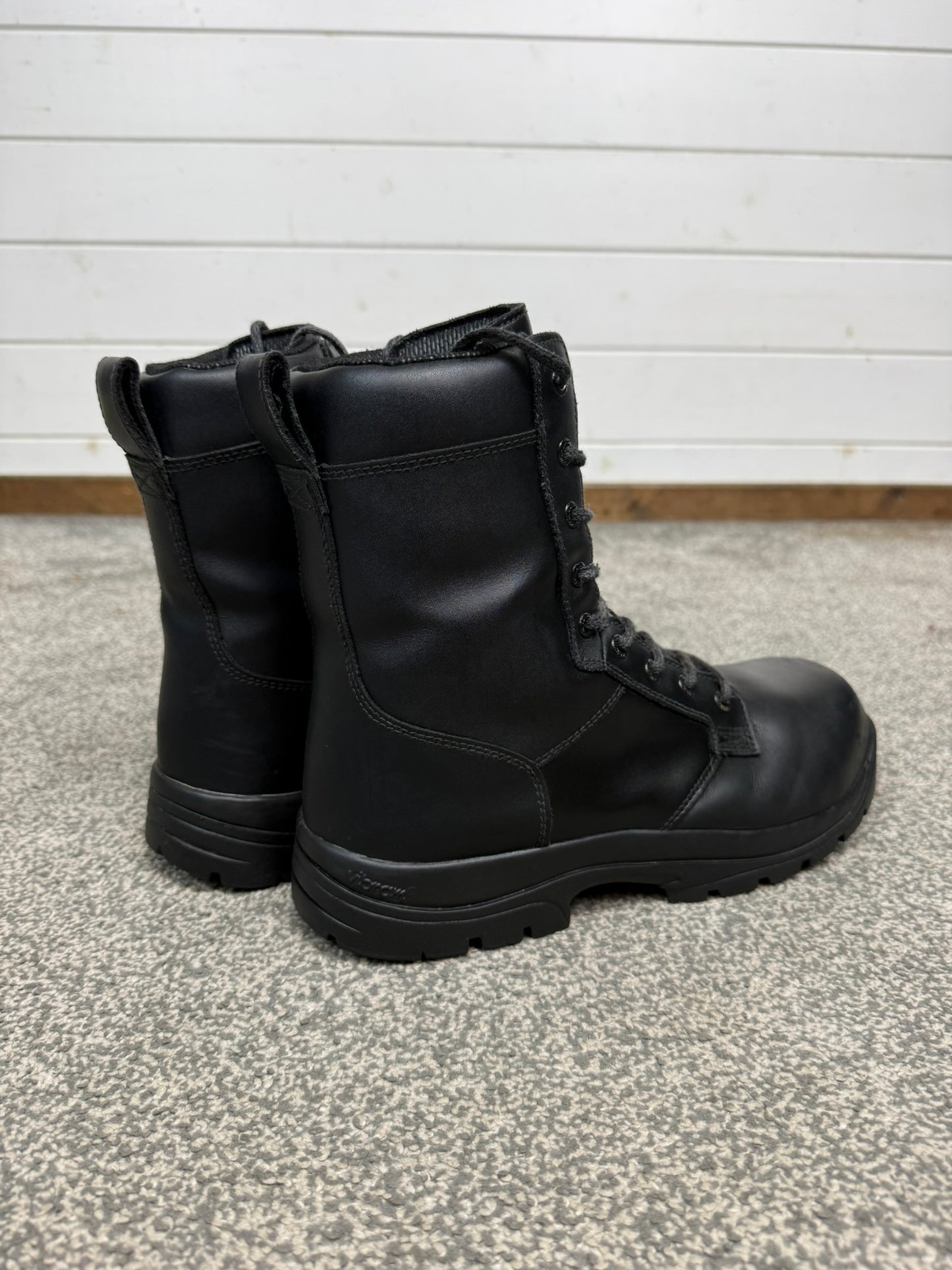 Magnum Elite Shield Met Black Waterproof Leather Combat Boots UK 9.5 Ex Police Security Work