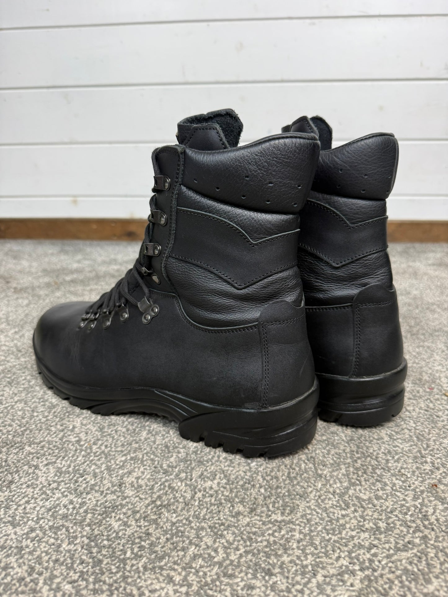 Altberg Peacekeeper P3 VS Black Leather Safety Combat Boots Size UK 11 Wide