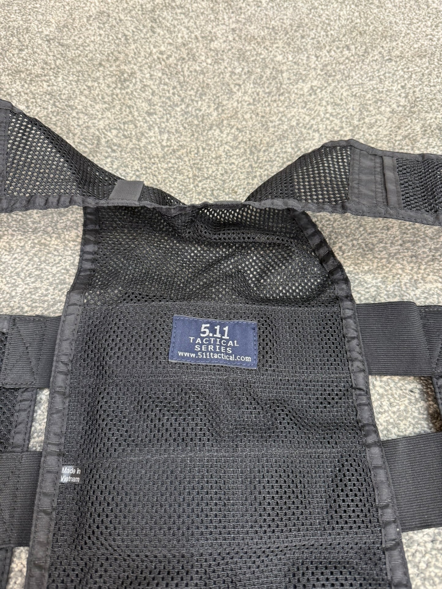 5.11 Tactical Black Nylon Mesh Vest Concealment Modular Vest Ex Police Security