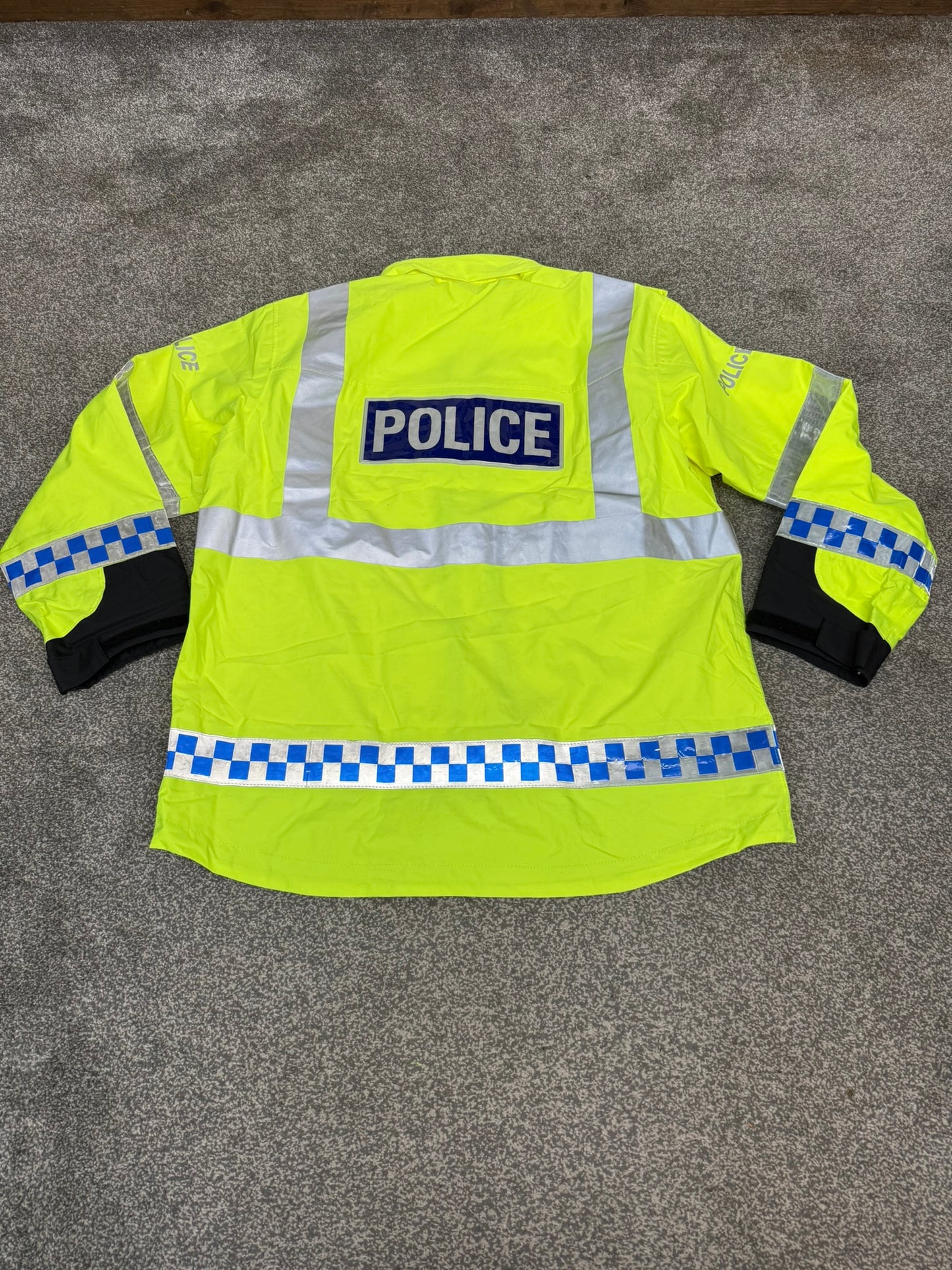 Ex Police PSNI Waterproof Hi Vis Jacket Coat BADGED Collector TV / Film Display