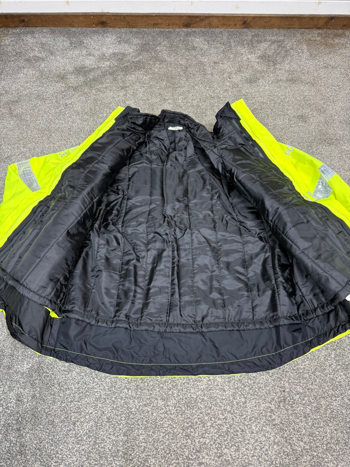 Ex Police PSNI Waterproof Hi Vis Jacket Coat XXL - BADGED Collector TV / Film Display