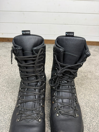 Altberg Field & Fell Original Leather Waterproof Combat Boots UK 9
