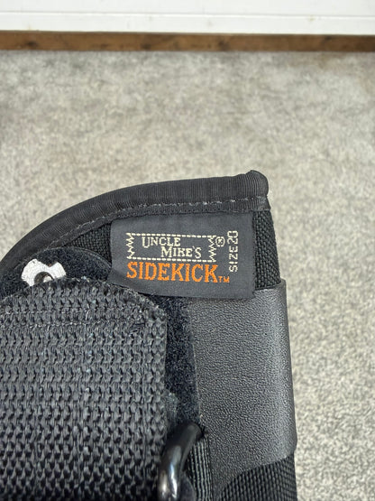 Uncle Mikes Sidekick Drop Leg Glock Holster Size 20 Ex Police Airsoft Display