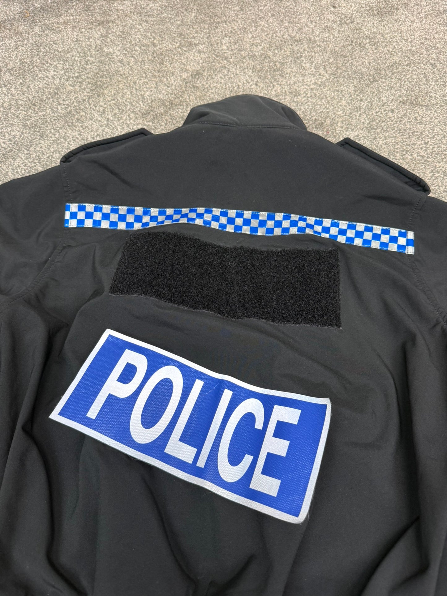 Ex Police Black Soft Shell Fleece Jacket SMALL - BADGED Security Patrol TV Film