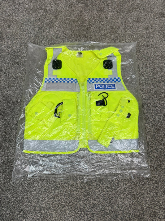 NEW Police Protec Utility Tactical Vest Badged MEDIUM - Collector Display Film / TV Uniform