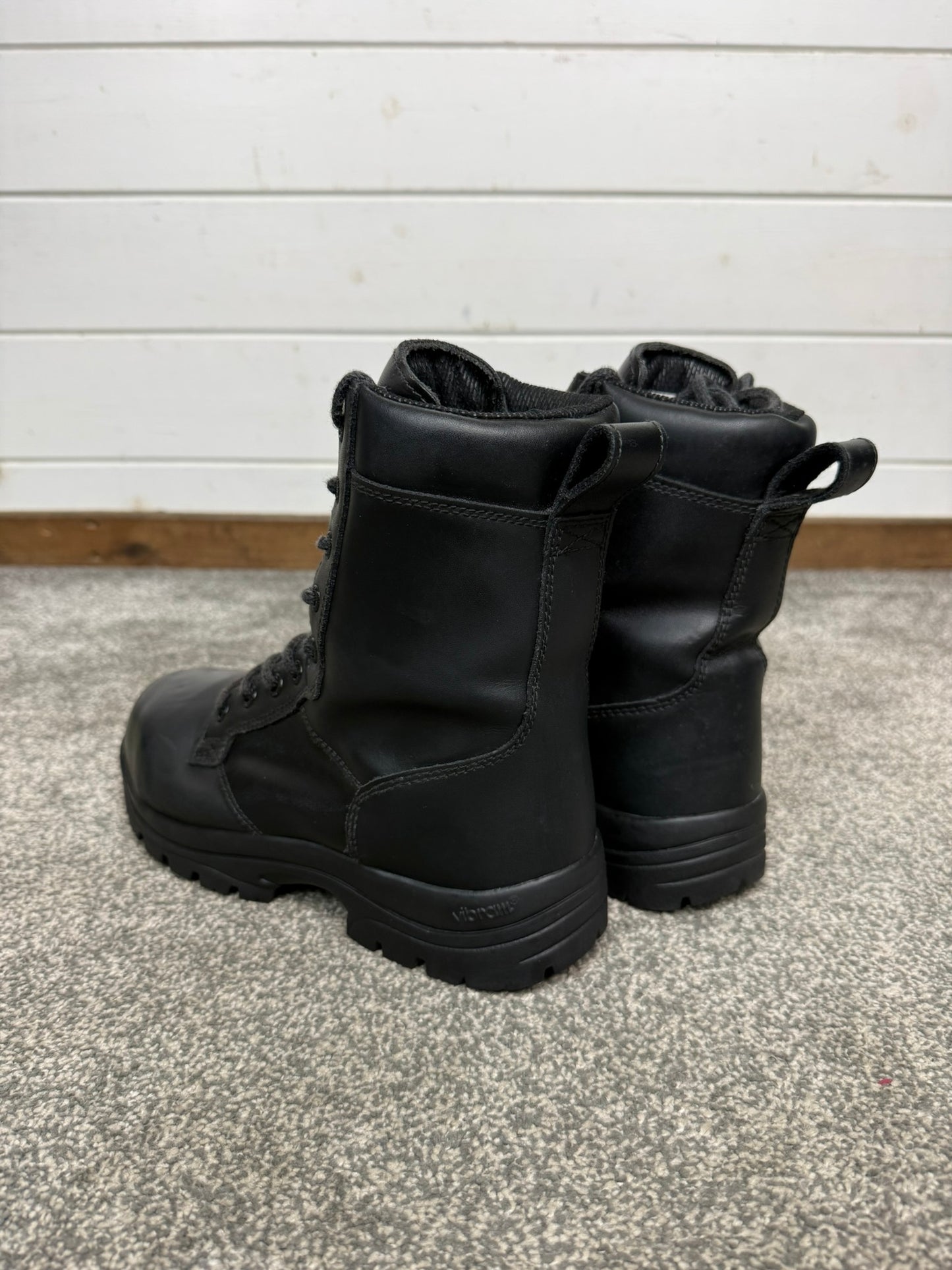 Magnum Elite Shield Met Black Leather Combat Boots UK 6 Ex Police Security Work