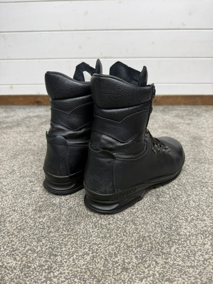 Altberg Peacekeeper P3 VS Black Leather Waterproof Combat Boots Size UK 10