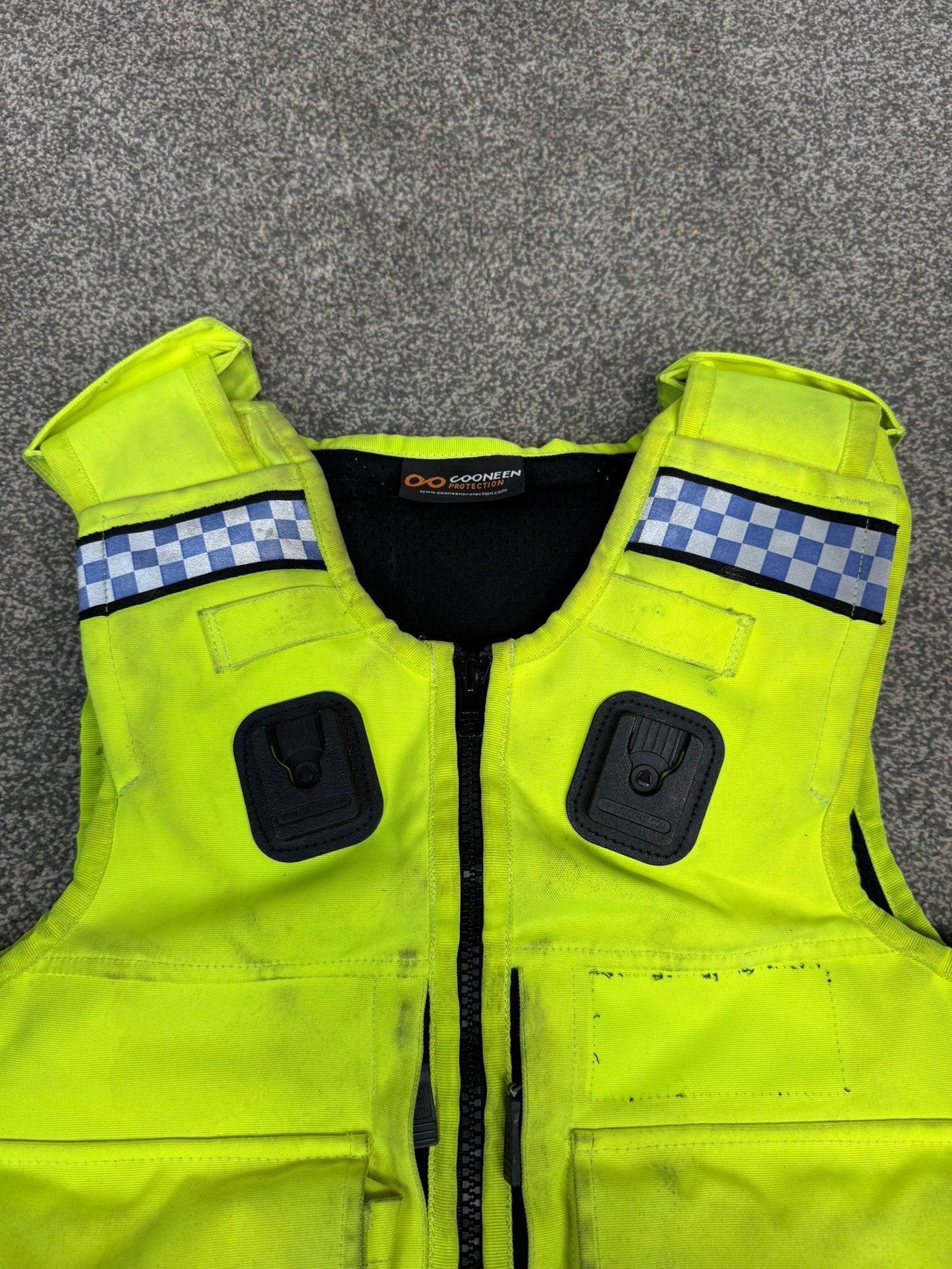 Ex Police Cooneen Body Armour Stab Vest MEDIUM - Anti Stab & Ballistic HG1A & KR1