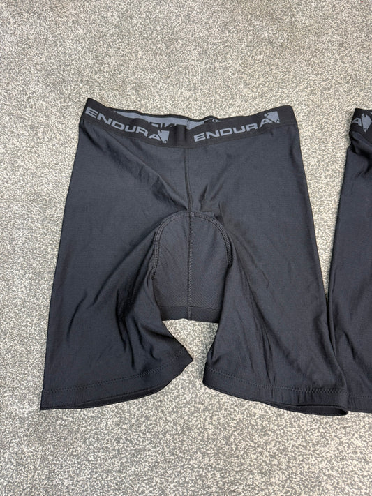 2x Endura Cycling Padded Shorts Undershorts - XL