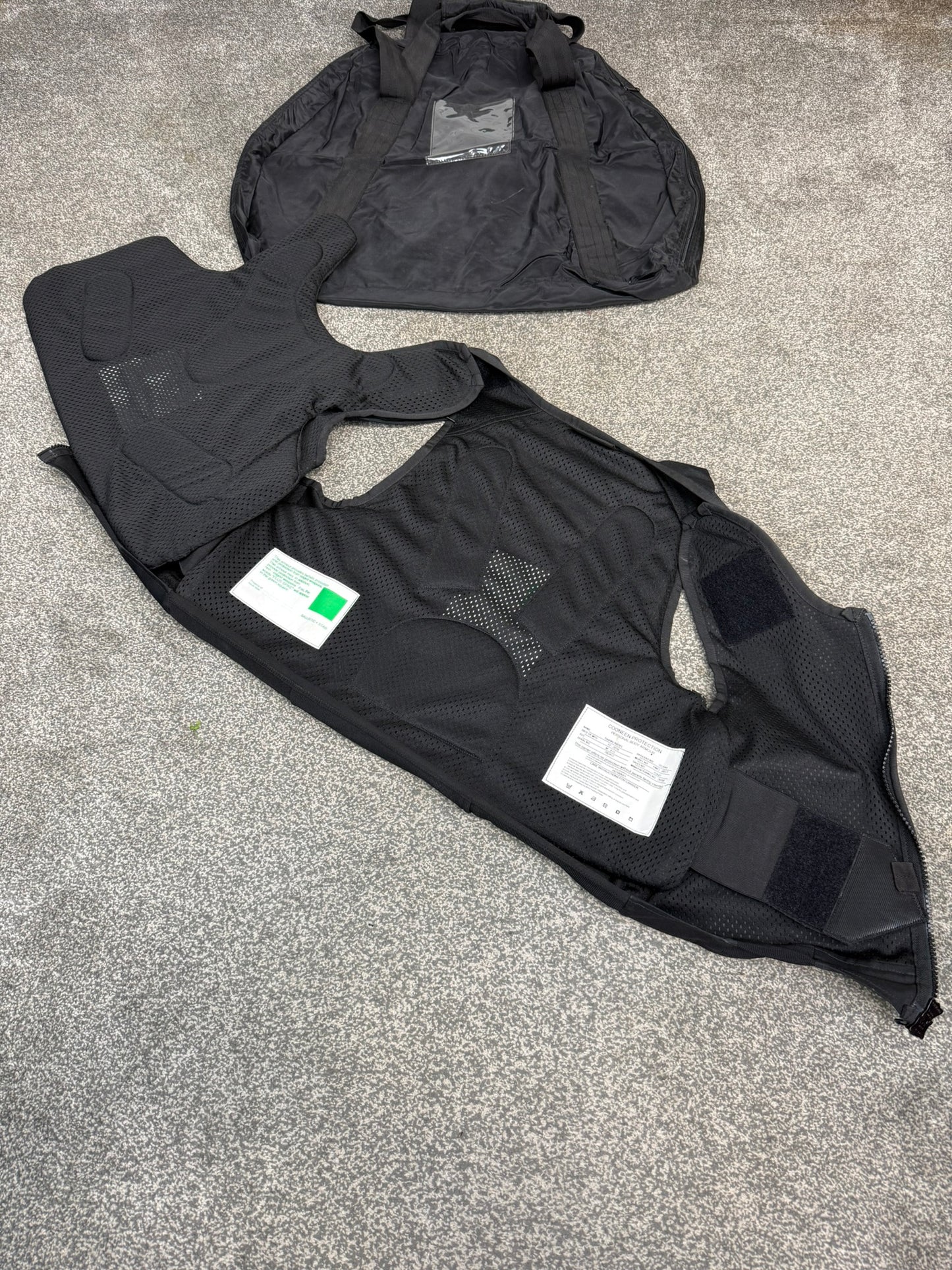 Ex Police Cooneen Body Armour Stab Vest LARGE Anti Stab & Ballistic HG1A & KR1 + Bag