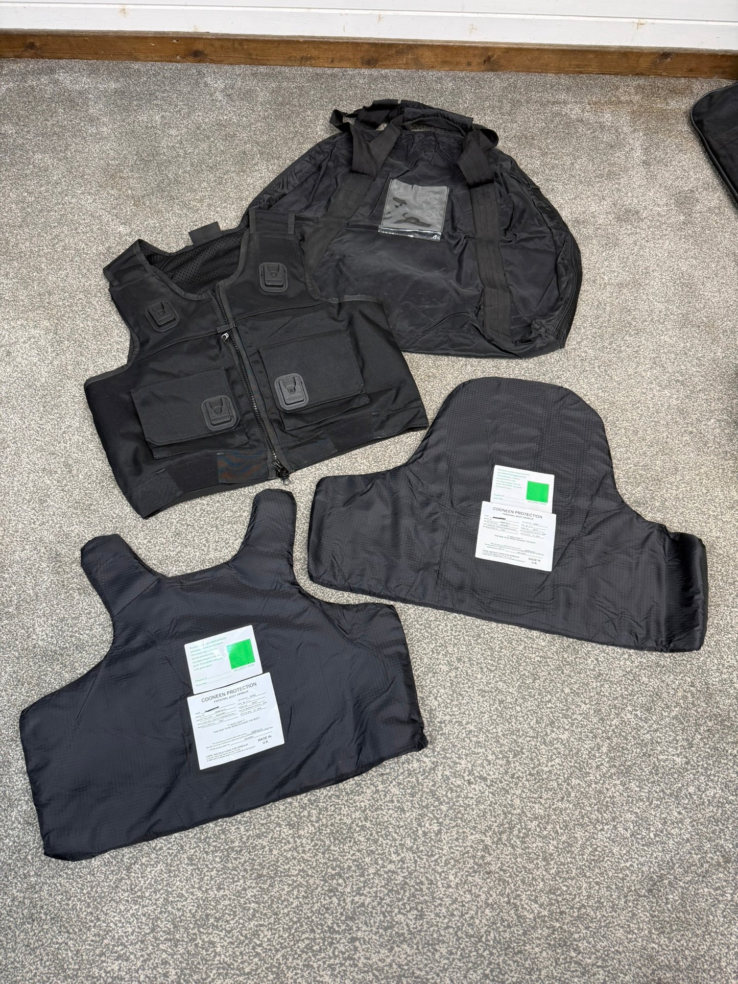 Ex Police Cooneen Body Armour Stab Vest LARGE Anti Stab & Ballistic HG1A & KR1 + Bag