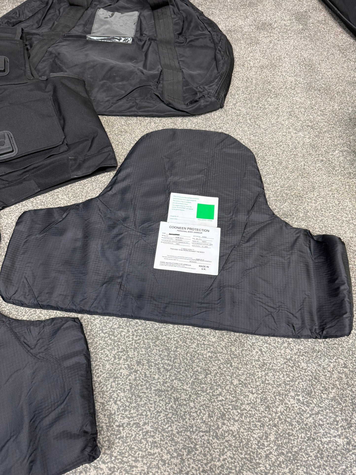 Ex Police Cooneen Body Armour Stab Vest LARGE Anti Stab & Ballistic HG1A & KR1 + Bag