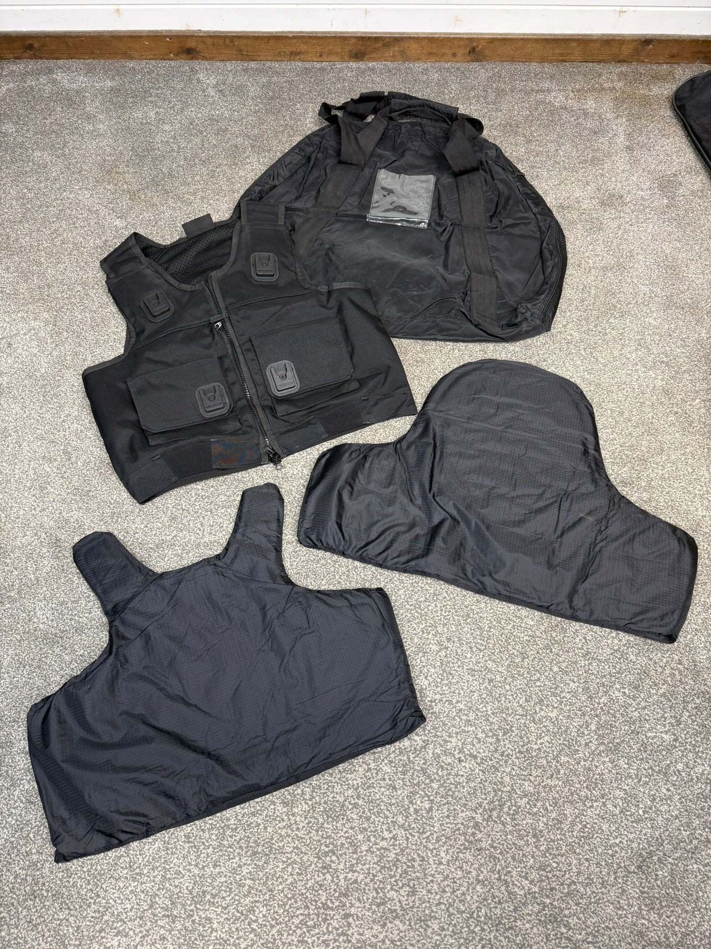 Ex Police Cooneen Body Armour Stab Vest LARGE Anti Stab & Ballistic HG1A & KR1 + Bag