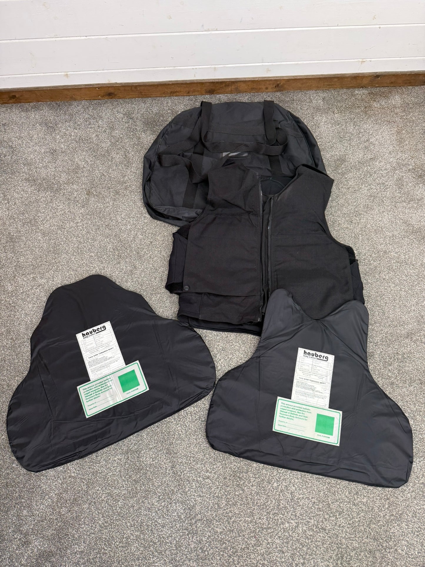 Ex Police Hauberg Body Armour Vest & Bag LRG Anti Stab Ballistic HG2 & KR2