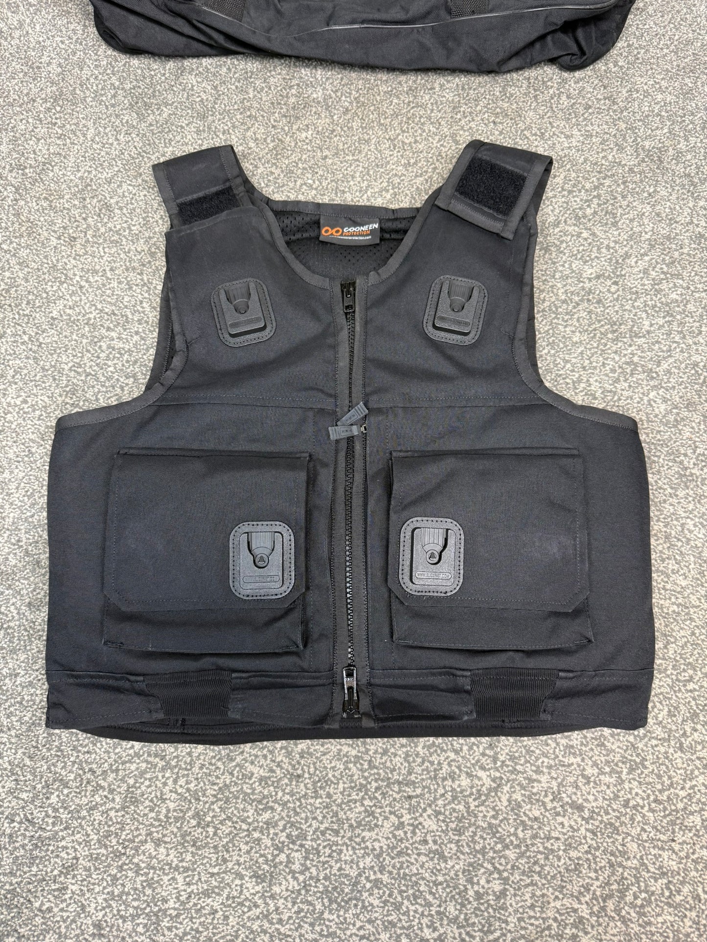 Ex Police Cooneen Body Armour Stab Vest MEDIUM Anti Stab & Ballistic HG1A & KR1 + Bag