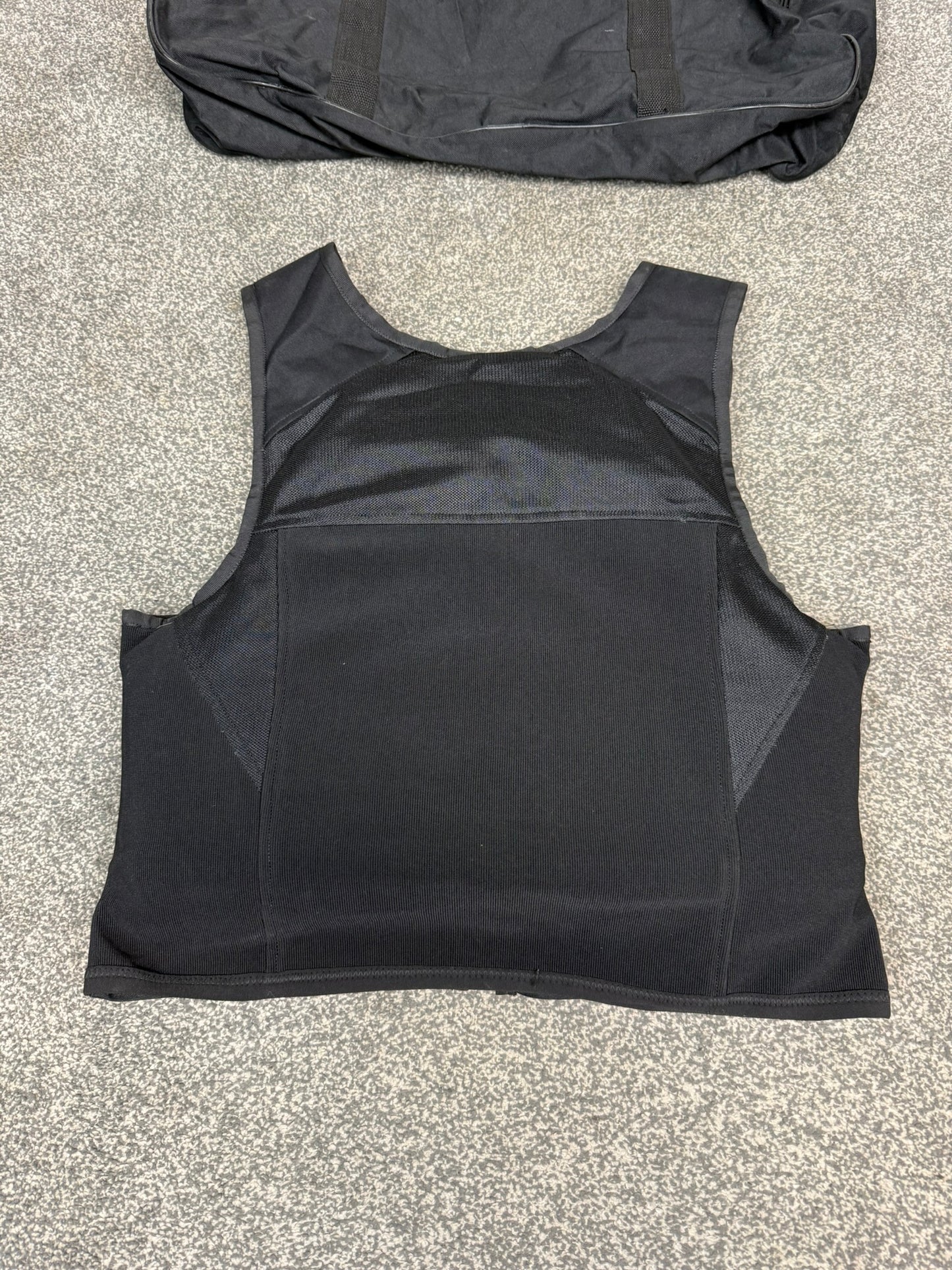 Ex Police Cooneen Body Armour Stab Vest MEDIUM Anti Stab & Ballistic HG1A & KR1 + Bag