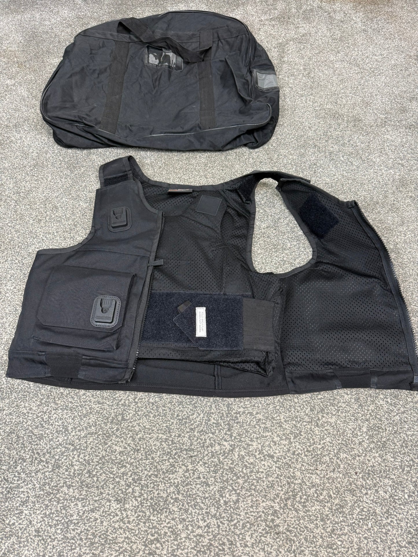 Ex Police Cooneen Body Armour Stab Vest MEDIUM Anti Stab & Ballistic HG1A & KR1 + Bag