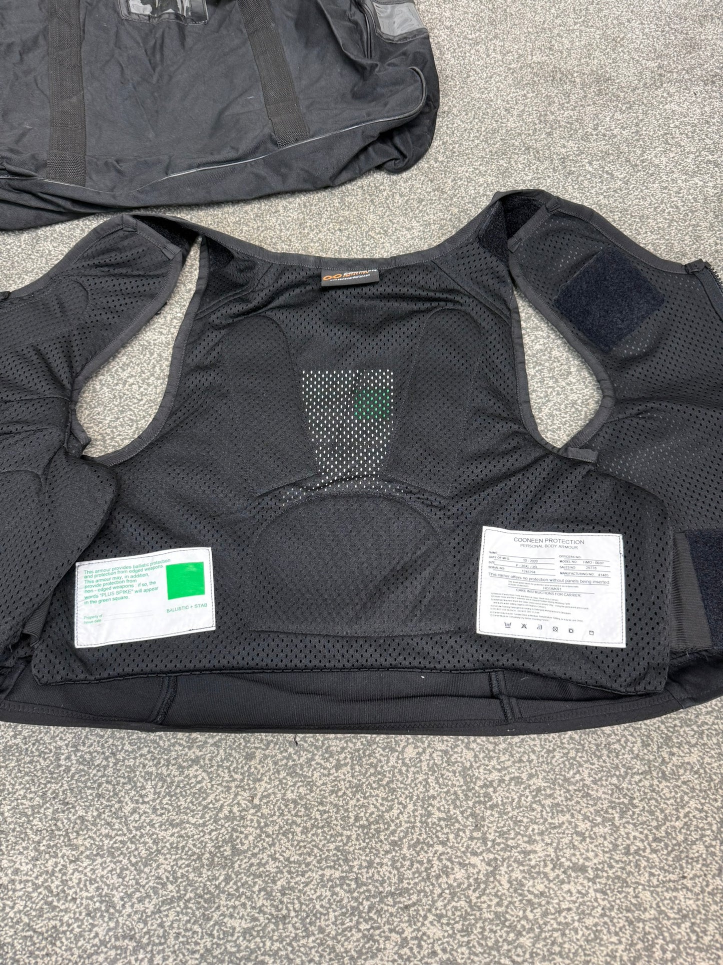 Ex Police Cooneen Body Armour Stab Vest MEDIUM Anti Stab & Ballistic HG1A & KR1 + Bag